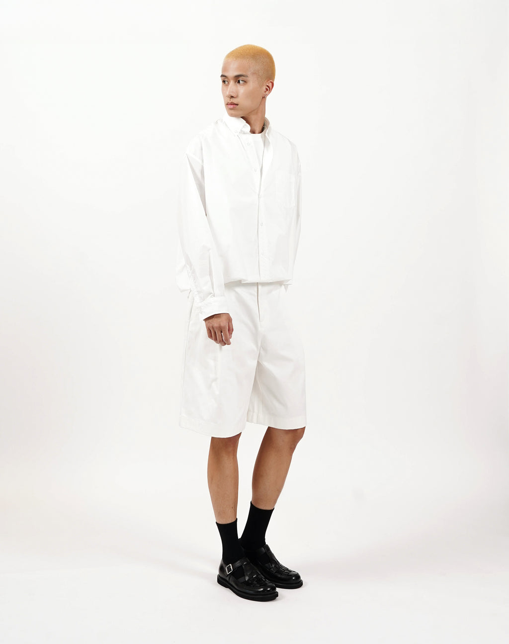 Elastic Waist Pleat Shorts