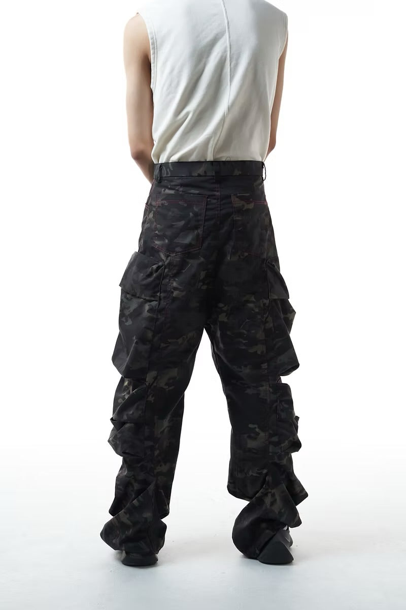 Camo Curved Pants