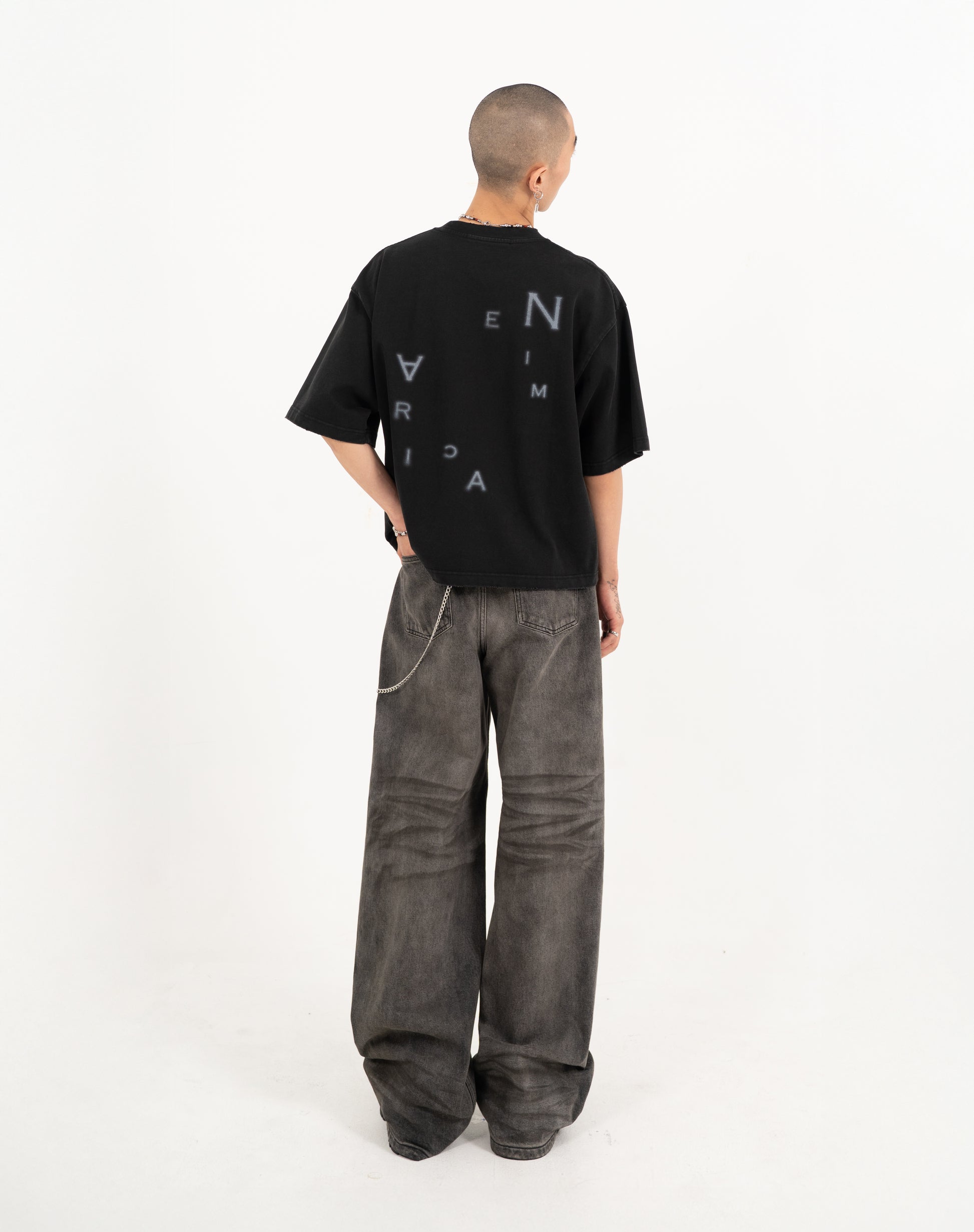 N E O Vol.2_CH.1 Logo Oversize Tee