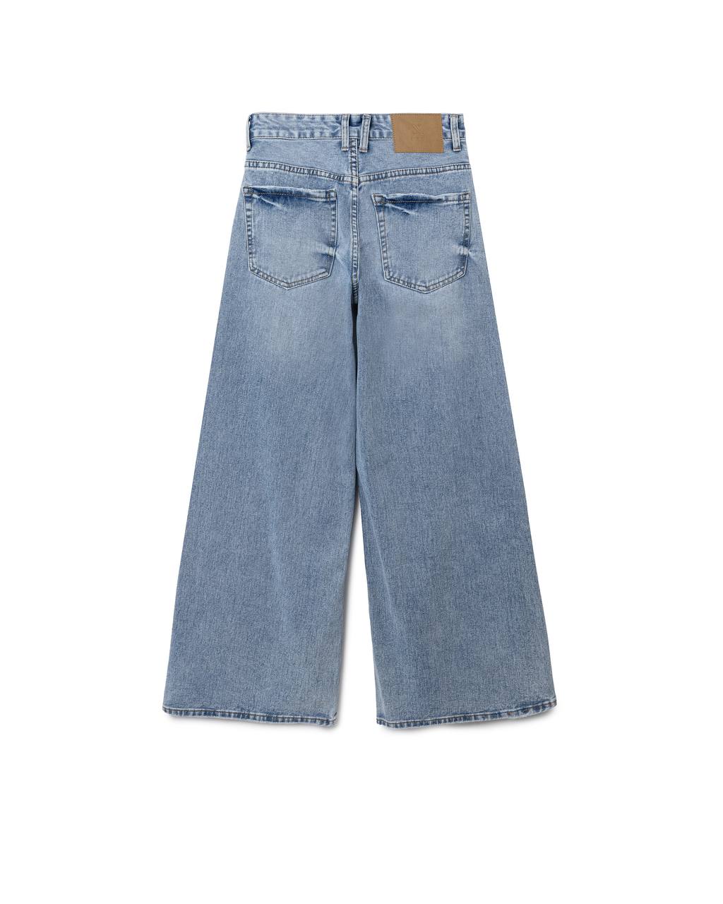 Clean Cut Straight Denim Jeans