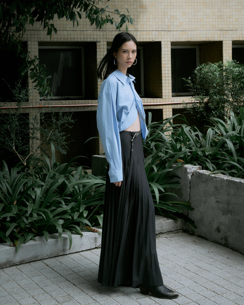 Waist-Shape Cropped Shirt